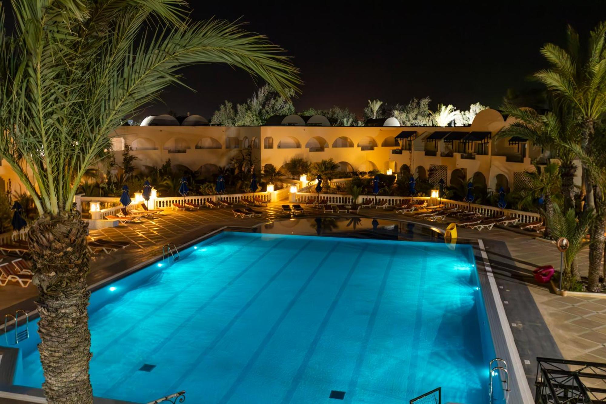 Le Petit Palais Djerba & Spa Houmt Souk  Exterior photo